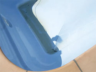 Crepe in piscina di vetroresina-monoblocco