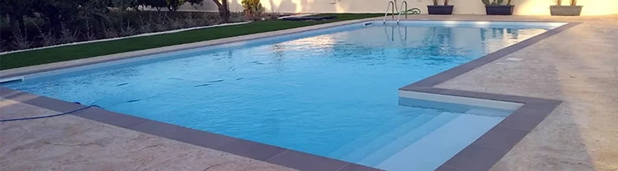 costruzione piscina con appendice Aspiratore Top Level Trapani