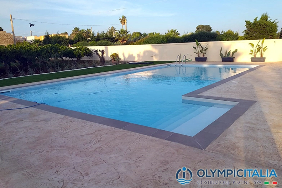 costruzione piscina con appendice Aspiratore Top Level Trapani