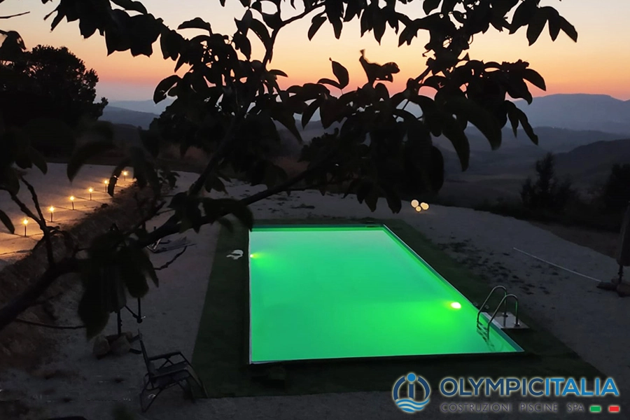 Costruzione piscina prefabbricata in pannelli – Barrafranca Enna