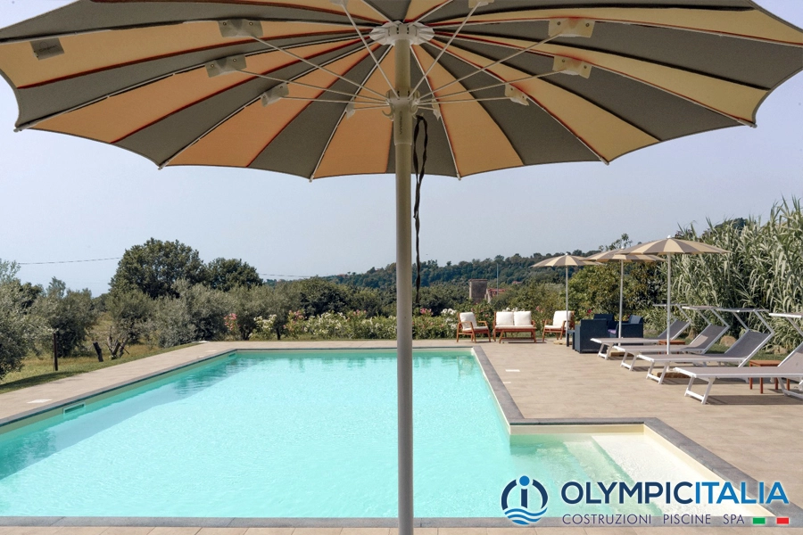 Realizzazione piscina per Puleera Boutique Hotel - piscina a norme UNI 10637 - Giarre Catania